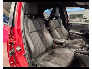 TOYOTA Yaris 1.5h premiere
