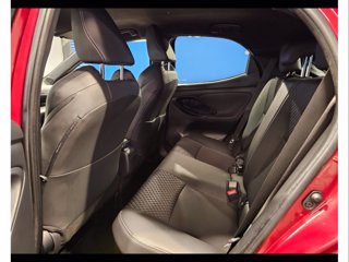 TOYOTA Yaris 1.5h premiere