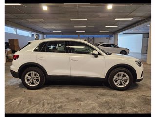 AUDI Q3 45 1.4 tfsi e business s-tronic